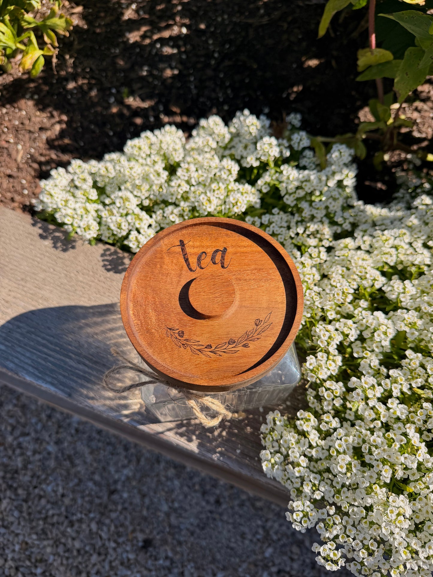 Wood-burned glass jar "tea"