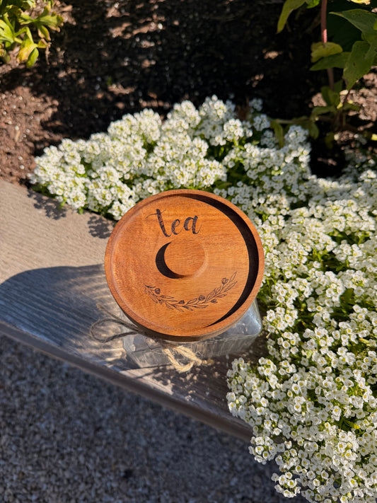 Wood-burned glass jar "tea"