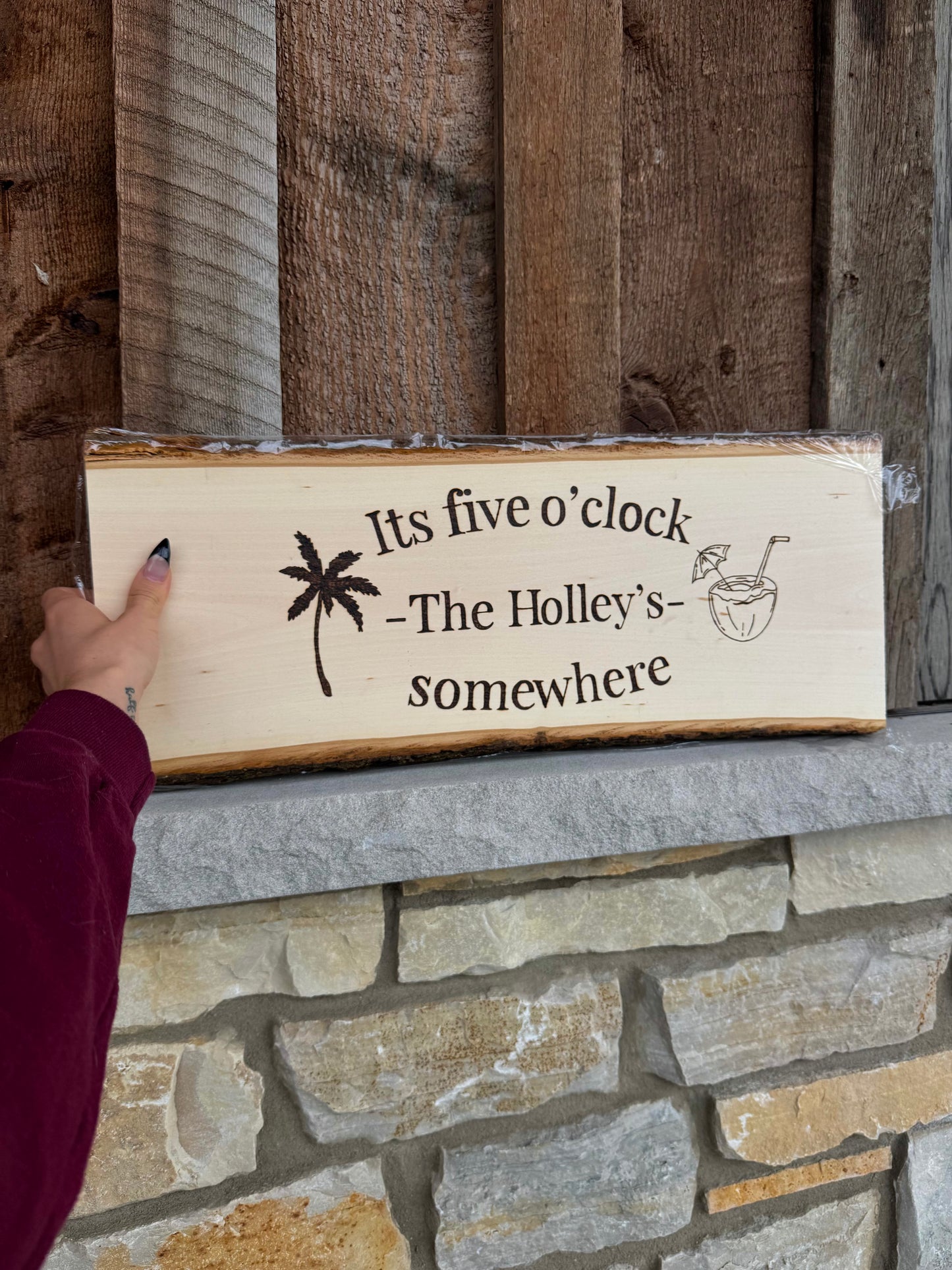 Custom five o'clock sign